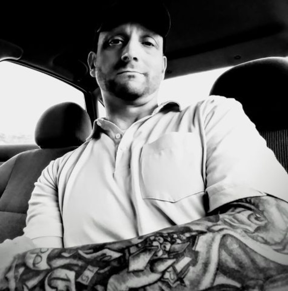 Meet your Posher, Travis - Picture 1 of 1